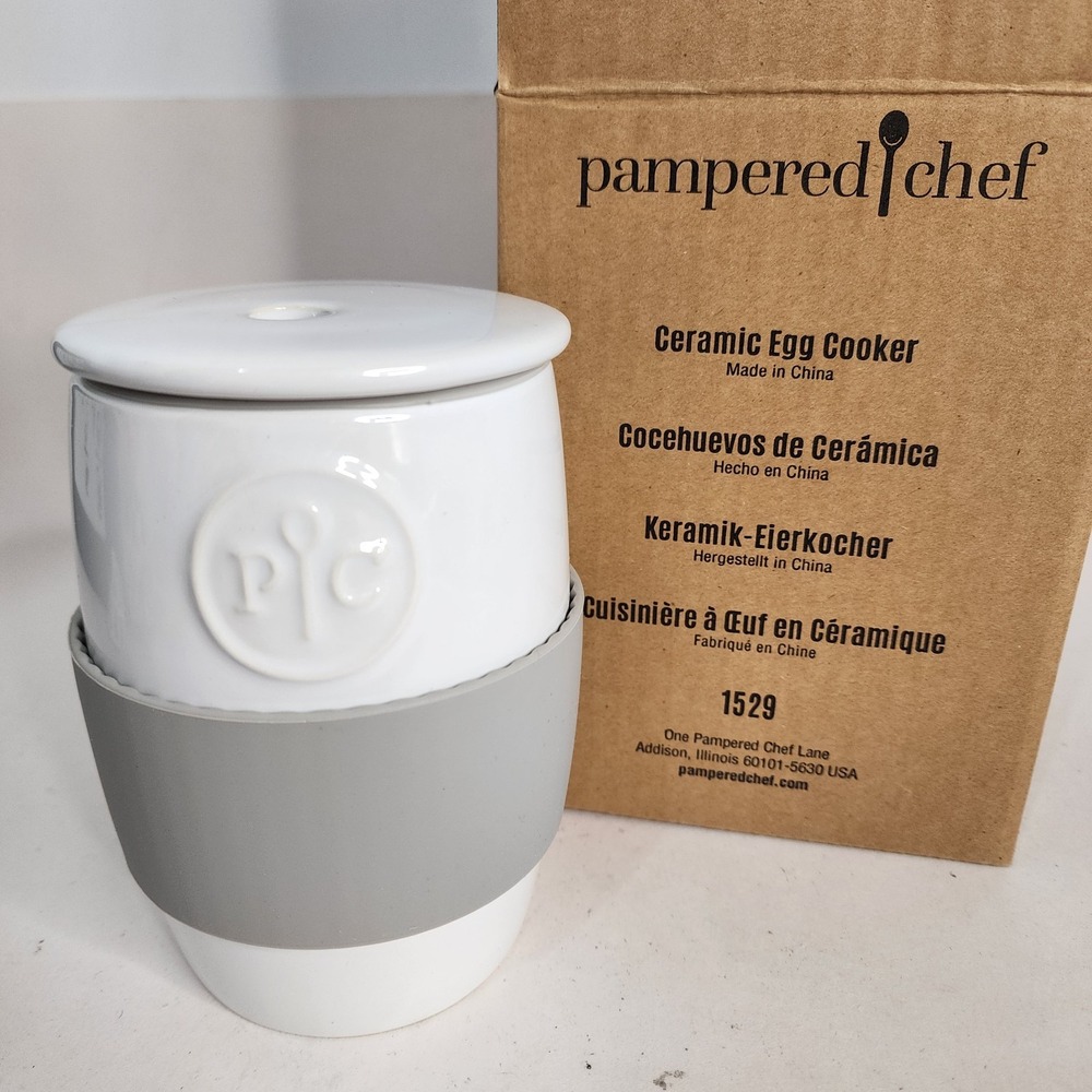 Pampered Chef Ceramic Egg Cooker New In Box w Instructions